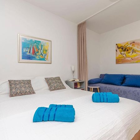 Apartments Daniela Vodice Extérieur photo